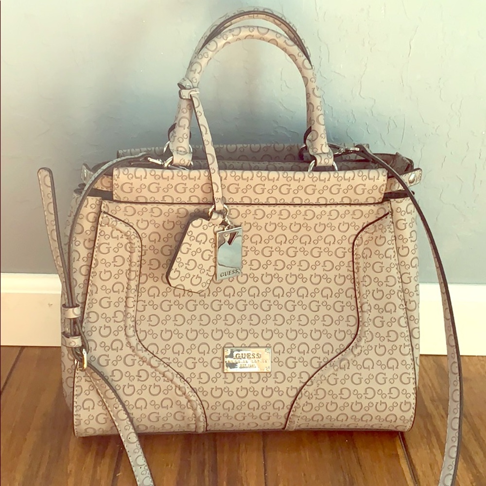 Guess Crossbody Bag